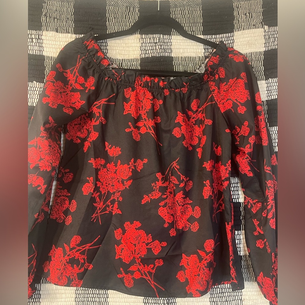 SHEIN black top with red floral design long sleeve